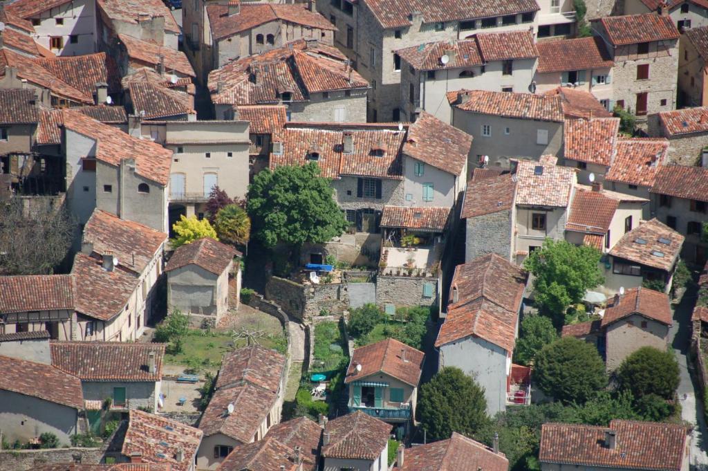Auberge Lion D'Or Saint-Antonin Rom bilde