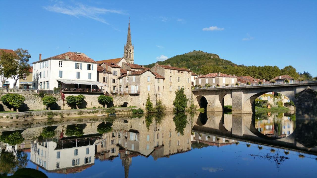 Auberge Lion D'Or Saint-Antonin Eksteriør bilde