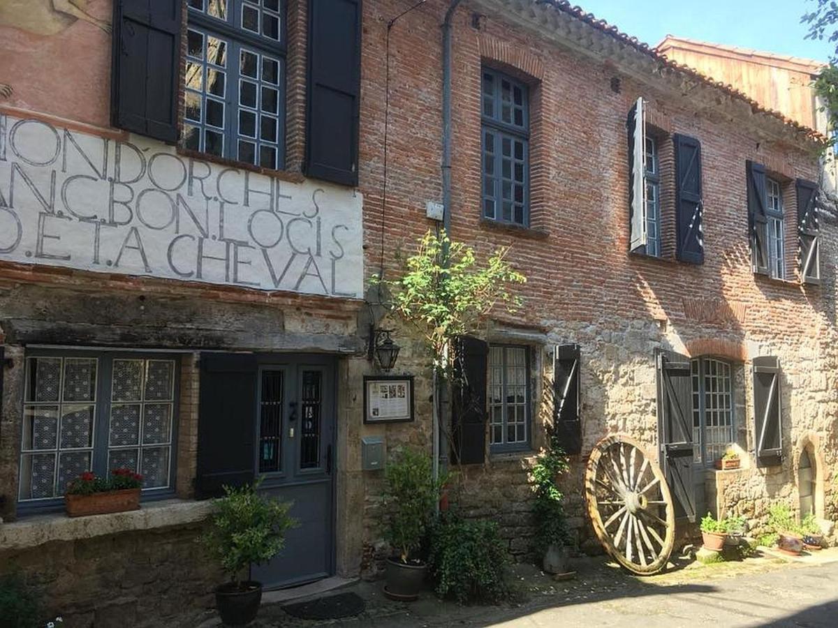 Auberge Lion D'Or Saint-Antonin Eksteriør bilde